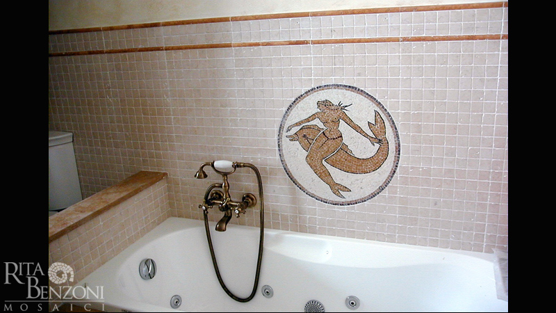 Bagno-marmo-mosaico-sirena-